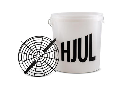 Stjarnagloss Hjul Wheel Cleaning Bucket with Magnetic Dirt Guard